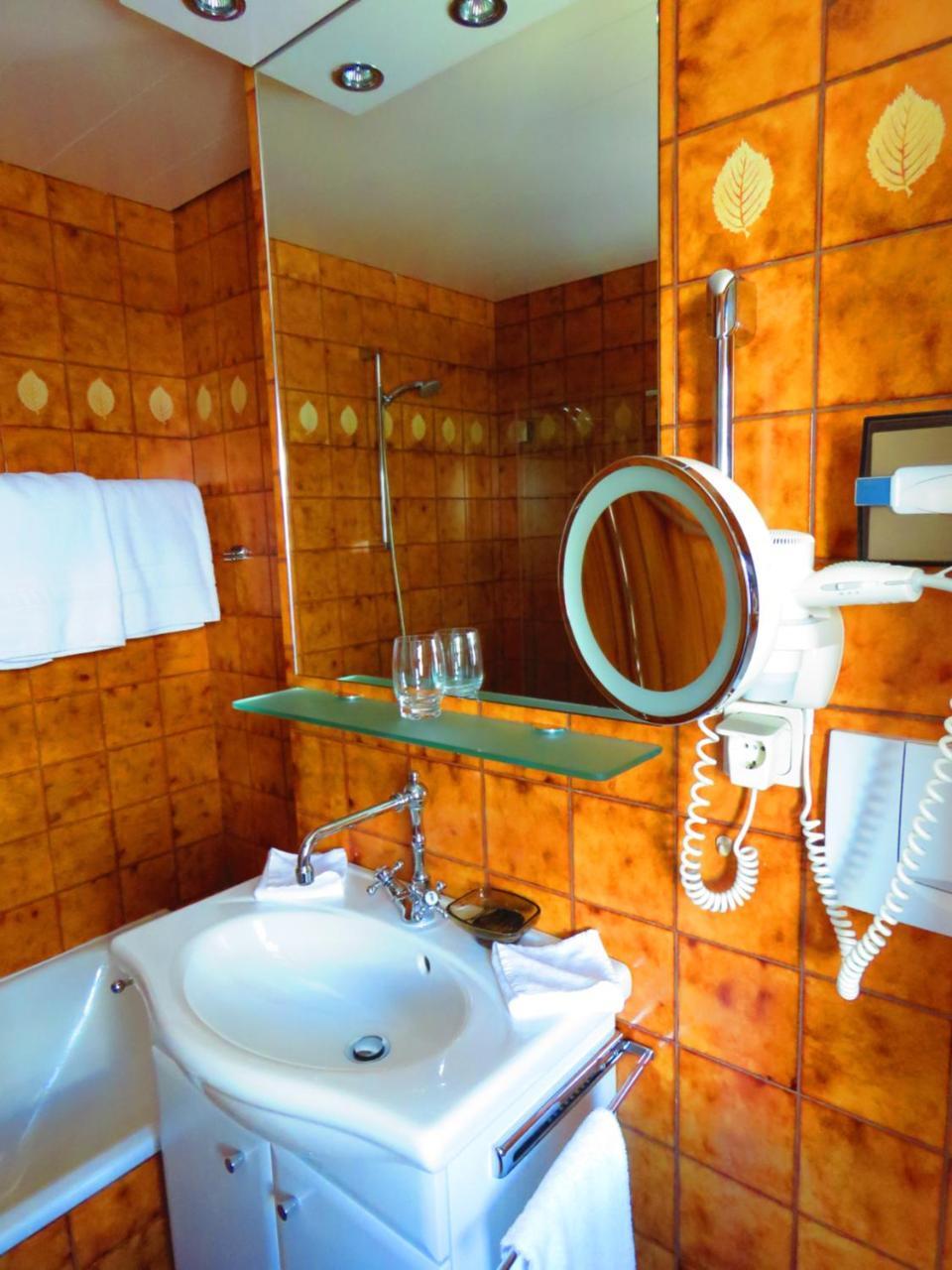 Zürs Hotel Hirlanda חדר תמונה